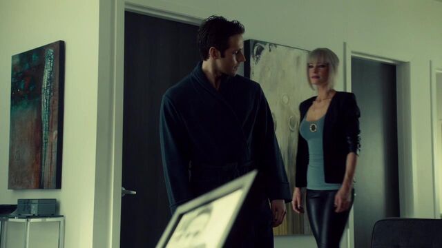 File:OrphanBlackS01E07-1247.jpg