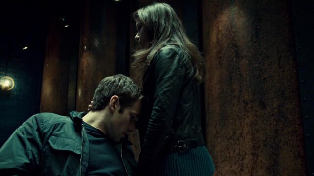 File:OrphanBlackS01E07-2058.jpg