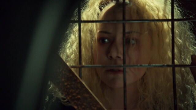 File:OrphanBlackS01E091654.jpg