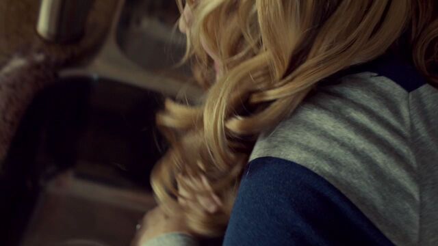 File:OrphanBlackS01E10 1270.jpg