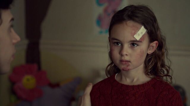 File:OrphanBlackS01E10 1478.jpg