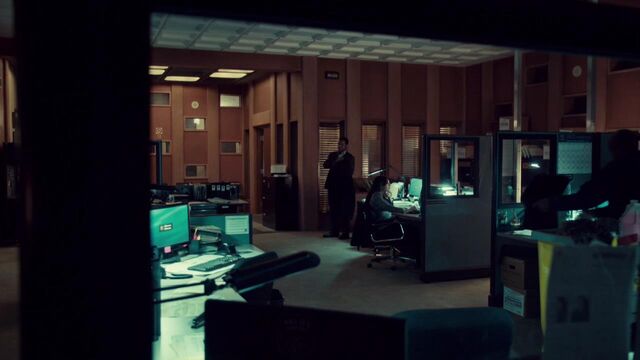 File:OrphanBlackS01E07-2512.jpg