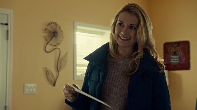 File:OrphanBlackS01E08-0230.jpg