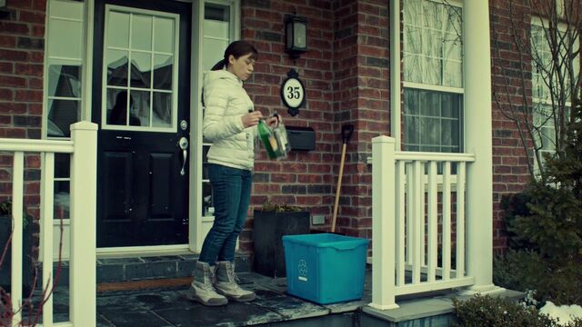 File:OrphanBlackS01E10 1155.jpg