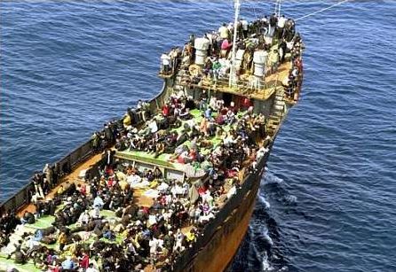 File:Clandestini.jpg