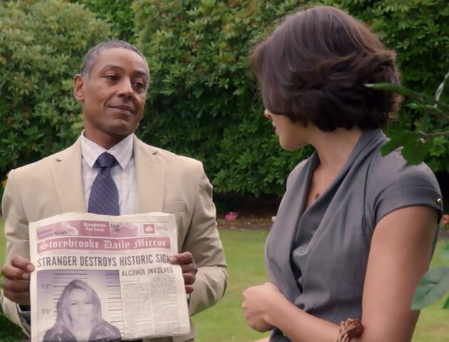 File:1x02 EmmasFaceTho.jpg