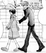 Tamaki and Haruhi walking to the supermarket