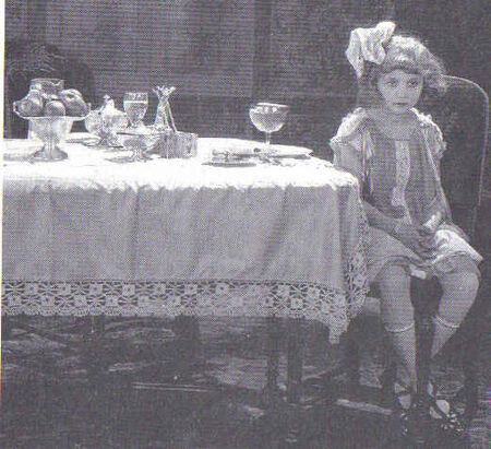 Mary queen of tots