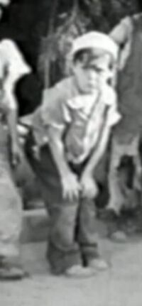 Bobby De War