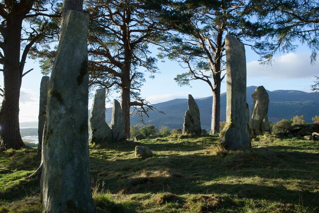 File:Craigh-na-dun.jpg