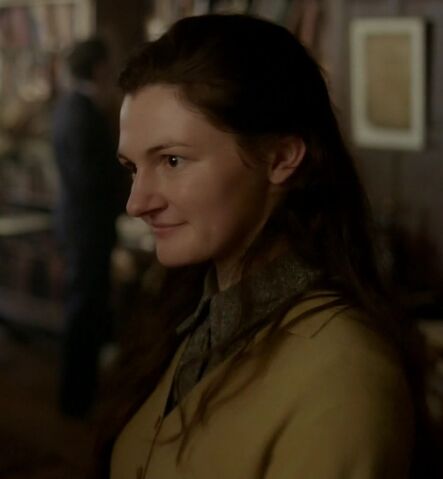 File:FionaGraham-S02.jpg