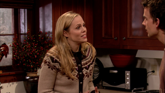 File:1x12Trisha.png