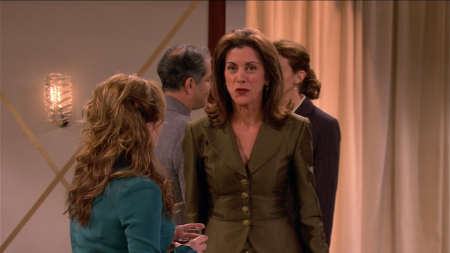 File:1x08LoisTurner.png