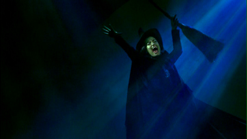 File:Idina dg.jpg