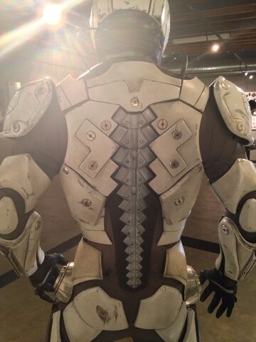 File:Gnomon Gallery Exhibit-07.jpg