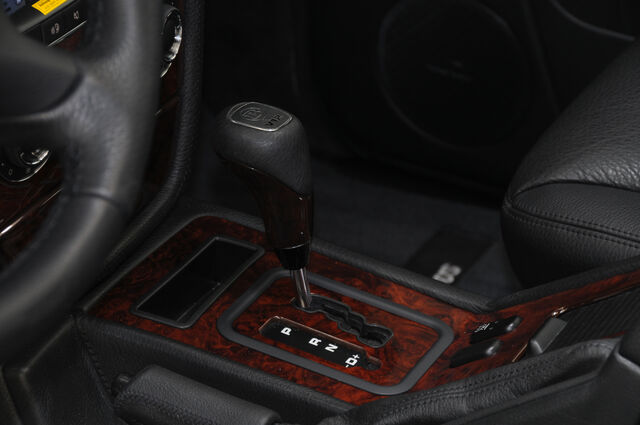 Archivo:Ab-26-brabus-g-v12.jpg