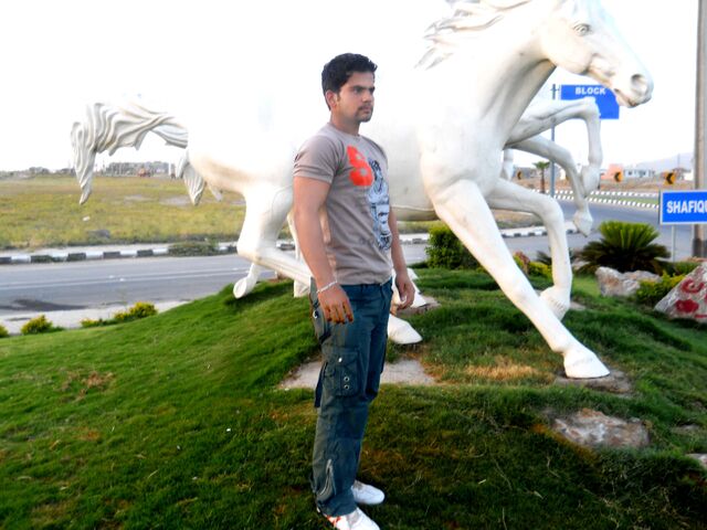 File:Tahir 1.jpg
