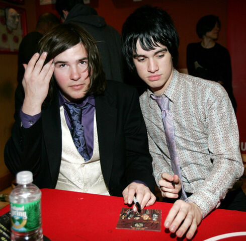File:Brent-brendon--large-msg-11936141315.jpg