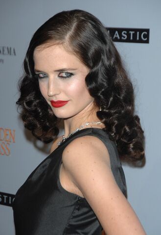 File:Eva-Green-Wallpapers-2011-4.jpg