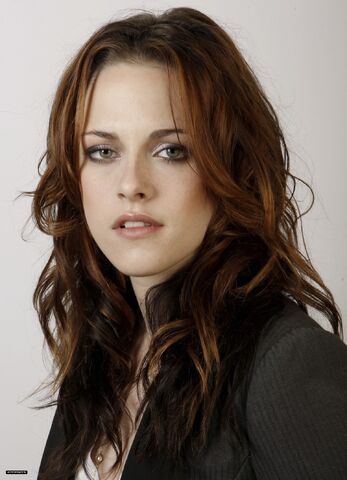 File:Kristen-Stewart-kristen-stewart-8636822-1200-1659.jpg