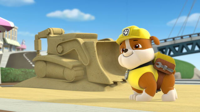 File:Rubble with his sand rig.jpg