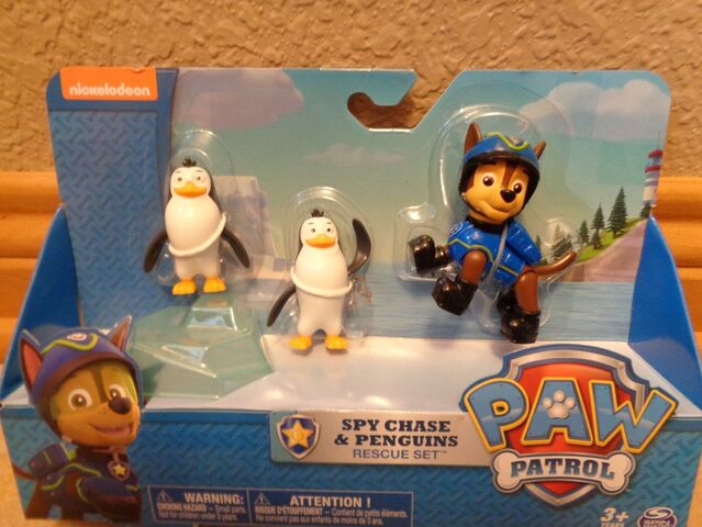 File:ChasePenguin Front.jpg