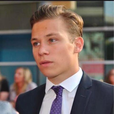 File:FinnCole1.jpg