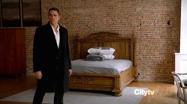 File:Reese's new apartment (1).jpg