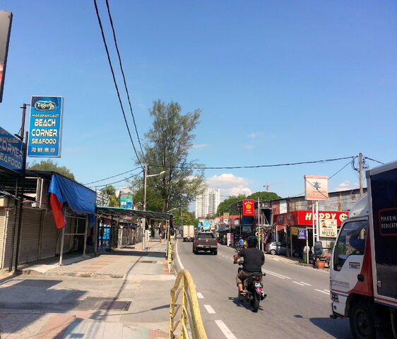 File:Batu Ferringhi Road, Penang.jpg