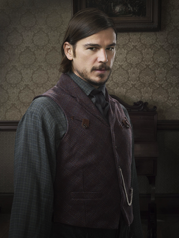 File:Promotional photo Ethan Chandler 02.png
