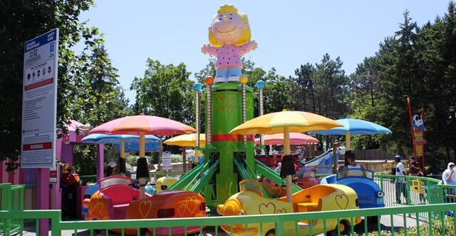 File:Peppa's Love Buggies (CW).jpg
