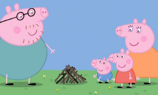Archivo:PeppaDiadeCampamento.png
