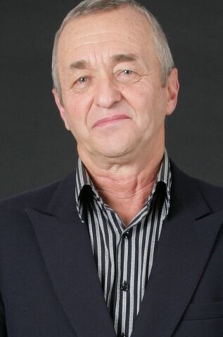 File:Ray Woolf.jpg