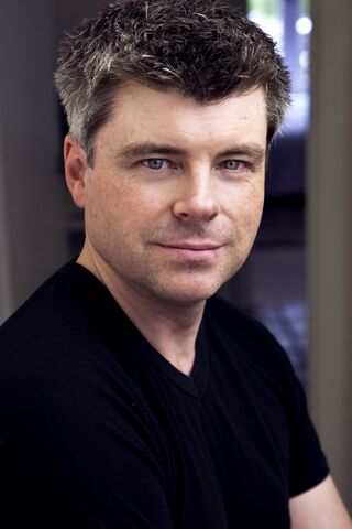 File:Tim Minturn.jpg