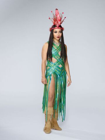 File:A19defb0-7cb3-11e4-8818-7db281d058c9 nbc-peter-pan-live-alanna-saunders-tiger-lily-0174.jpg