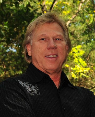 File:Classic petra greg volz.jpg