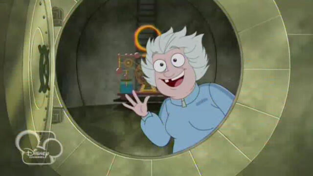 File:DeniseGreetingTheKids.jpg