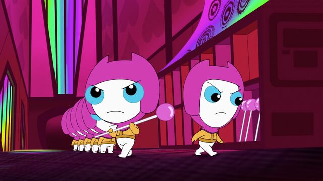 File:327 - Lollipop Weapons.jpg