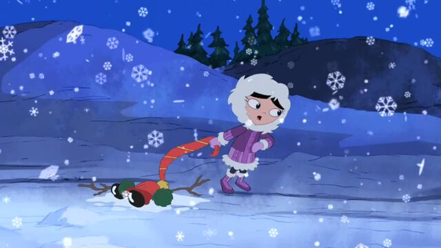 File:Isabella singing Let it Snow Image20.jpg