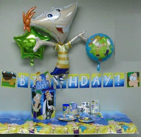 File:Hallmark birthday party sampler.jpg