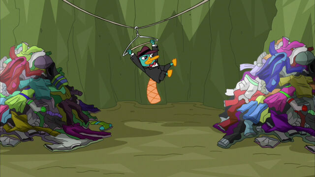 File:Perry on a zipwire.jpg