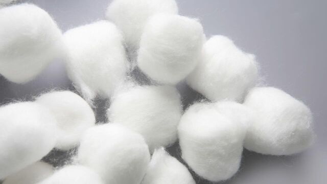 File:Cotton Balls.jpg