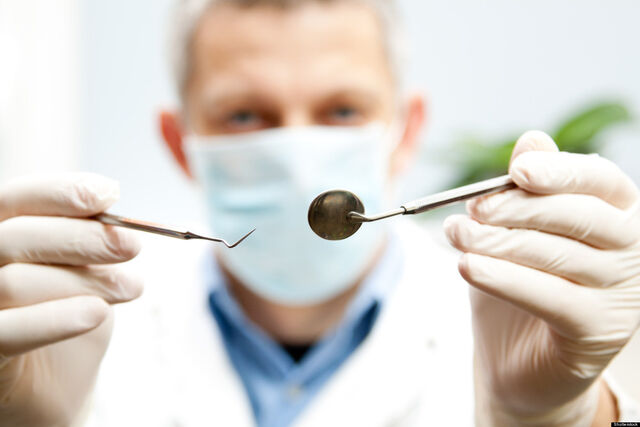 File:Dentist.jpg