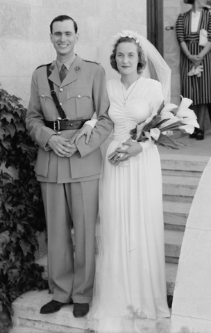 File:380px-Wedding-1942.png
