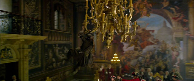 File:Jackpalacechandelier2.jpg