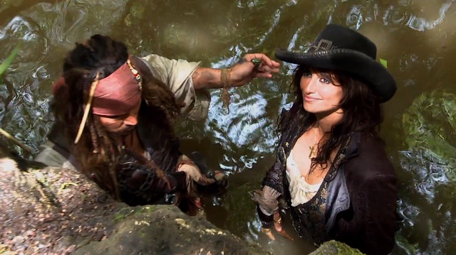File:BehindTheScenes1.png