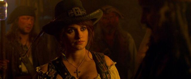 File:Angiestaringatjackincave.jpg