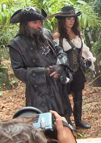 File:BehindTheScenes23.png