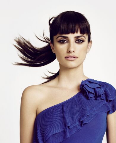 Файл:Penelope-cruz-wallpaper-16001.jpg