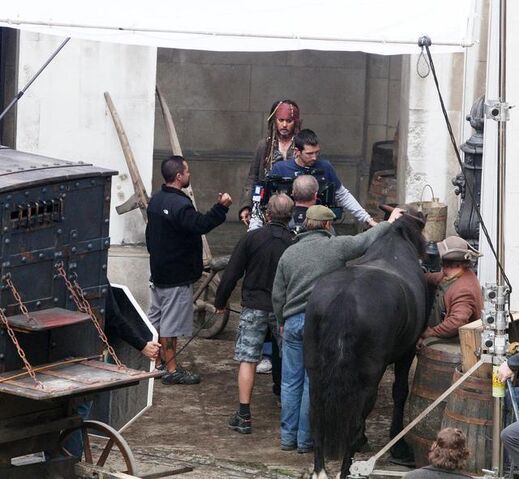 File:JackLondonOnSet.jpg